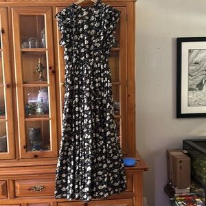 Doen carnation dress small Euc